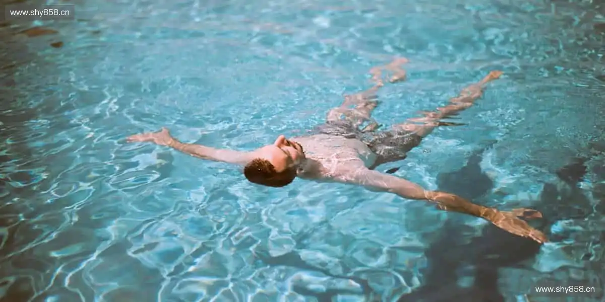 运动装备，你的最佳拍档！⚽